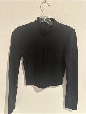 Source Unknown Black Ribbed Mock Neck Long Sleeve Top